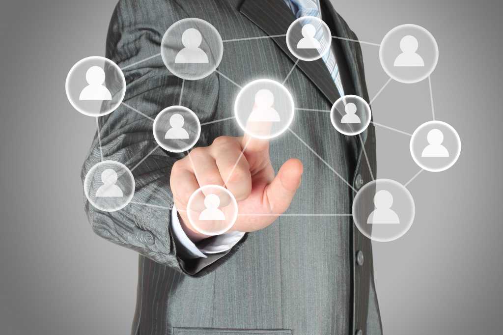 social network exec