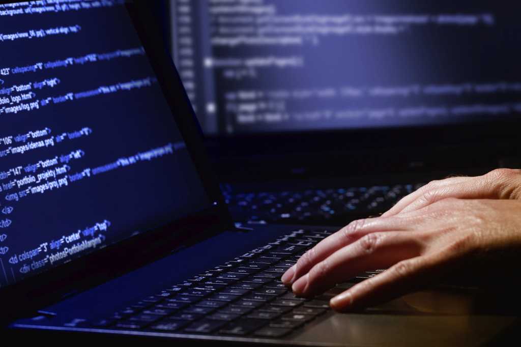computer programmer or hacker