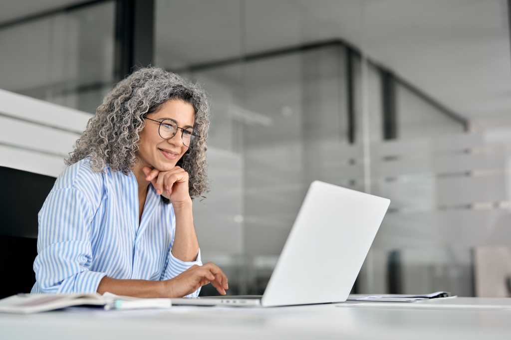 woman computer